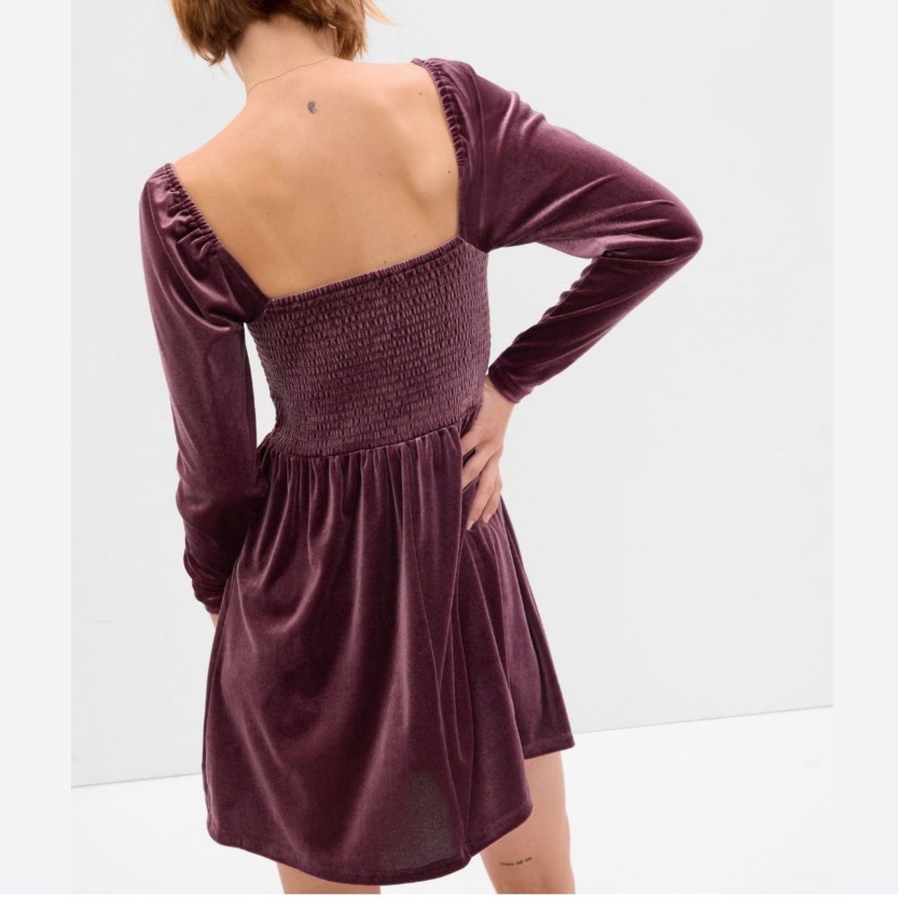 < GAP Velvet Square Neck Mini Dress Size Medium > - Picture 5 of 6